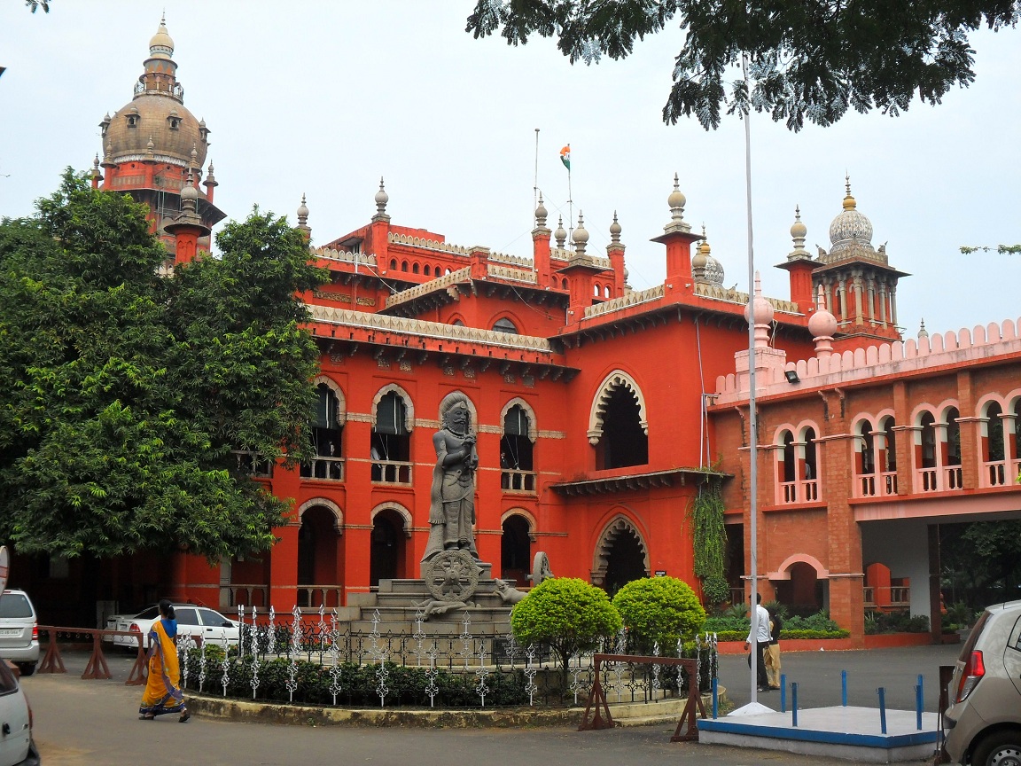 Read more about the article Madras High Court Mandates Monthly Stipend for Junior Lawyers